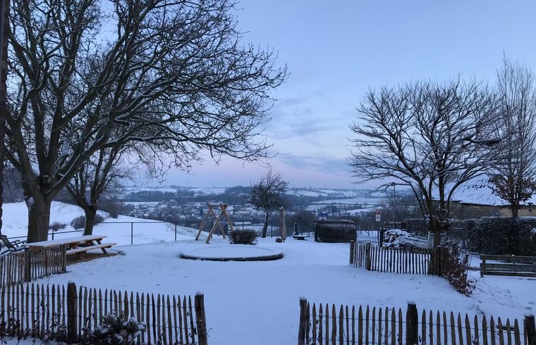 Winterse charme bij Vakantiehuisje in Schin op Geul, Zuid Limburg.