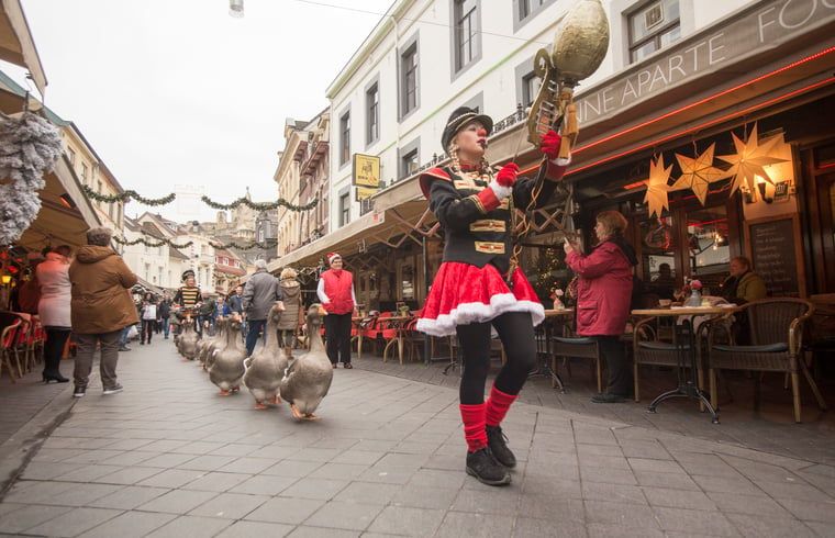 Kerstparade in de buurt van Vakantiehuisje in Schin op Geul, Zuid Limburg, Limburg.