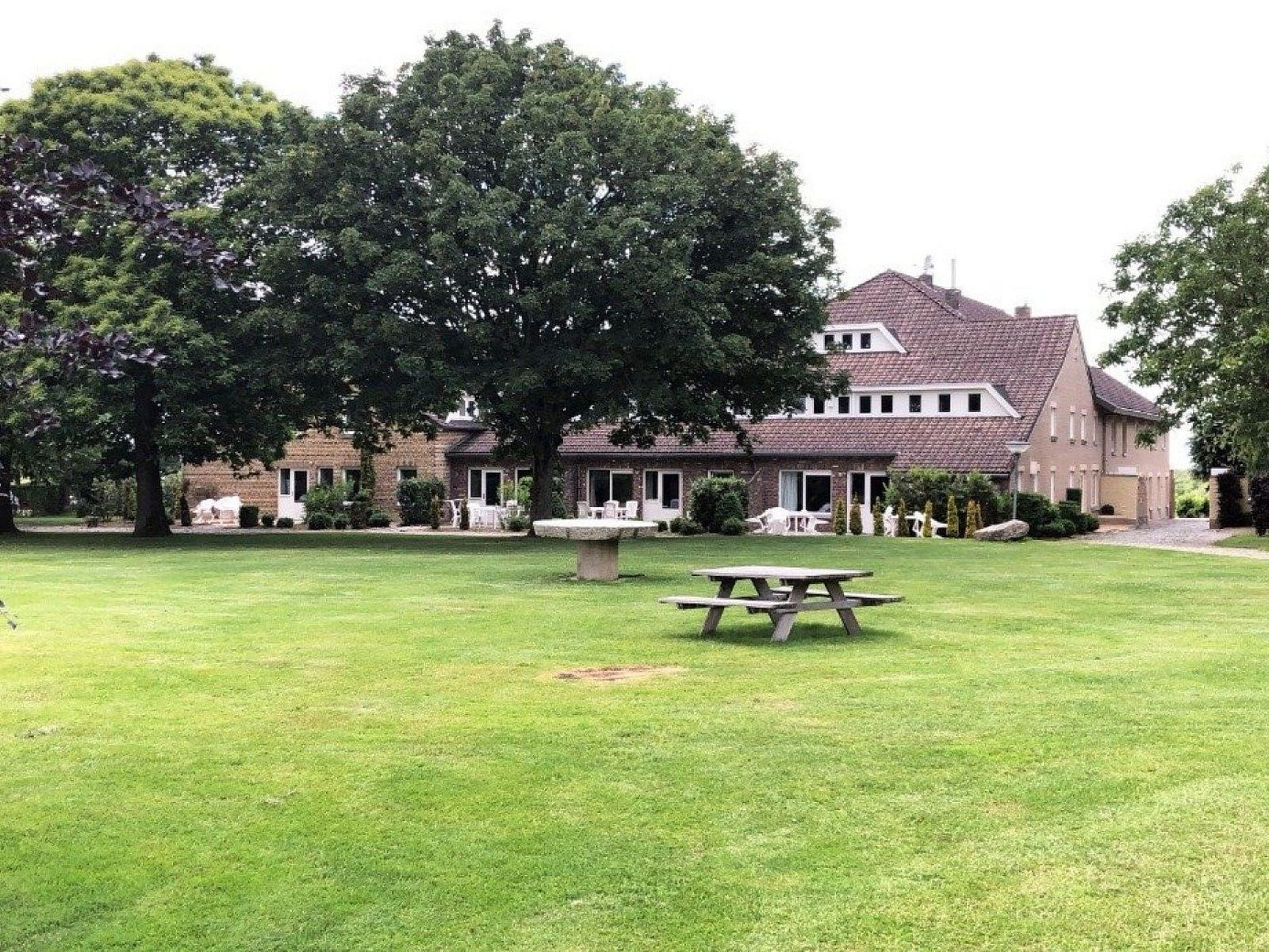 Verblijf 3909151 - Vakantiewoning Zuid Limburg - Vakantiehuis Bungalowpark Landsrade - Geschakelde Bungalow 1