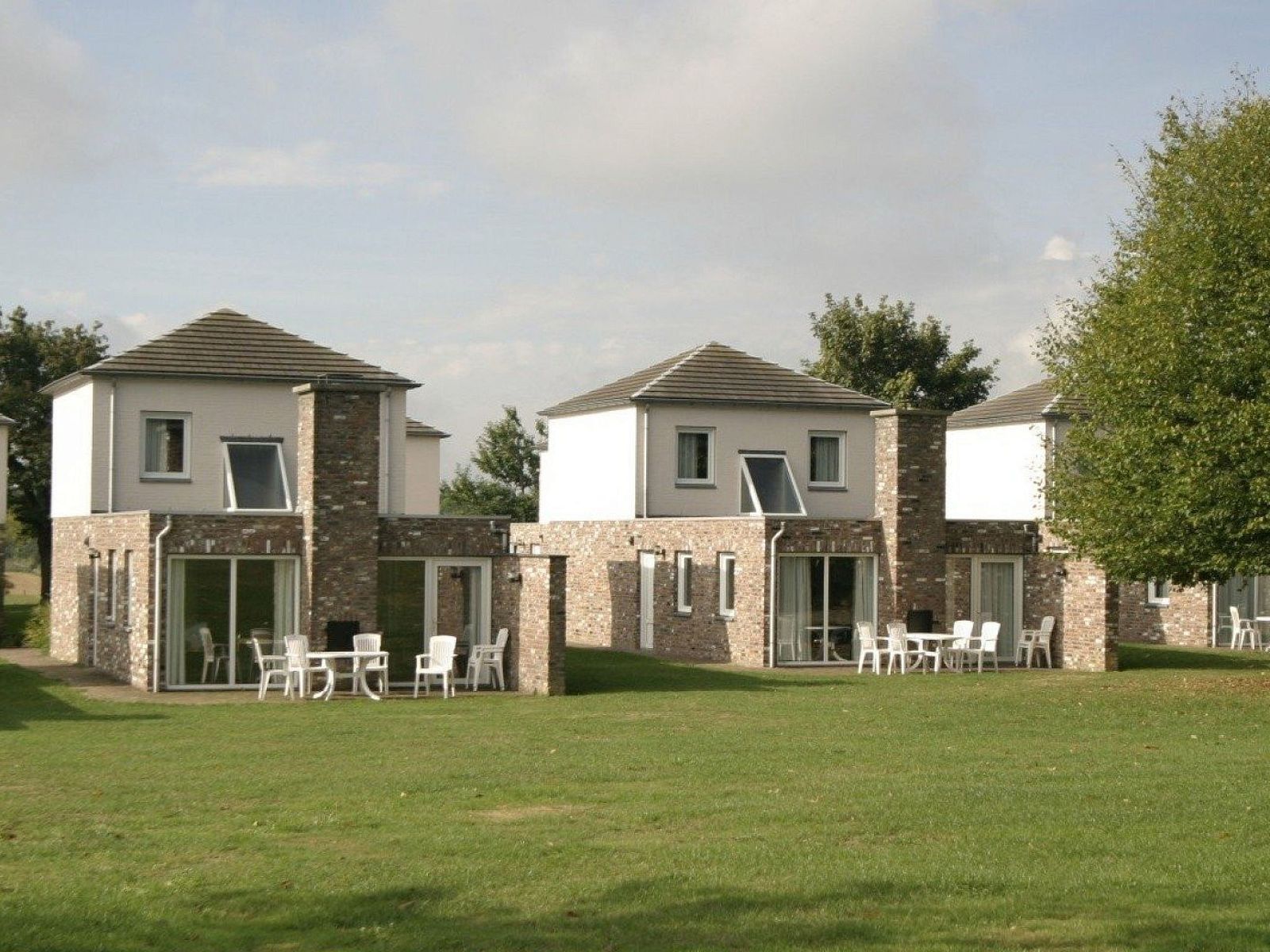 Unterkunft 3909156 - Ferienhaus Zuid Limburg - Vakantiehuis Bungalowpark Landsrade - Vrijstaande Bungalow 6