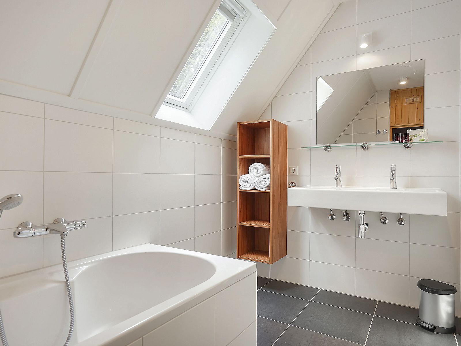 Unterkunft 392004 - Bungalow Zuid Limburg - De Waufsberg | 8-persoons villa - Breed toegankelijk | 8LV