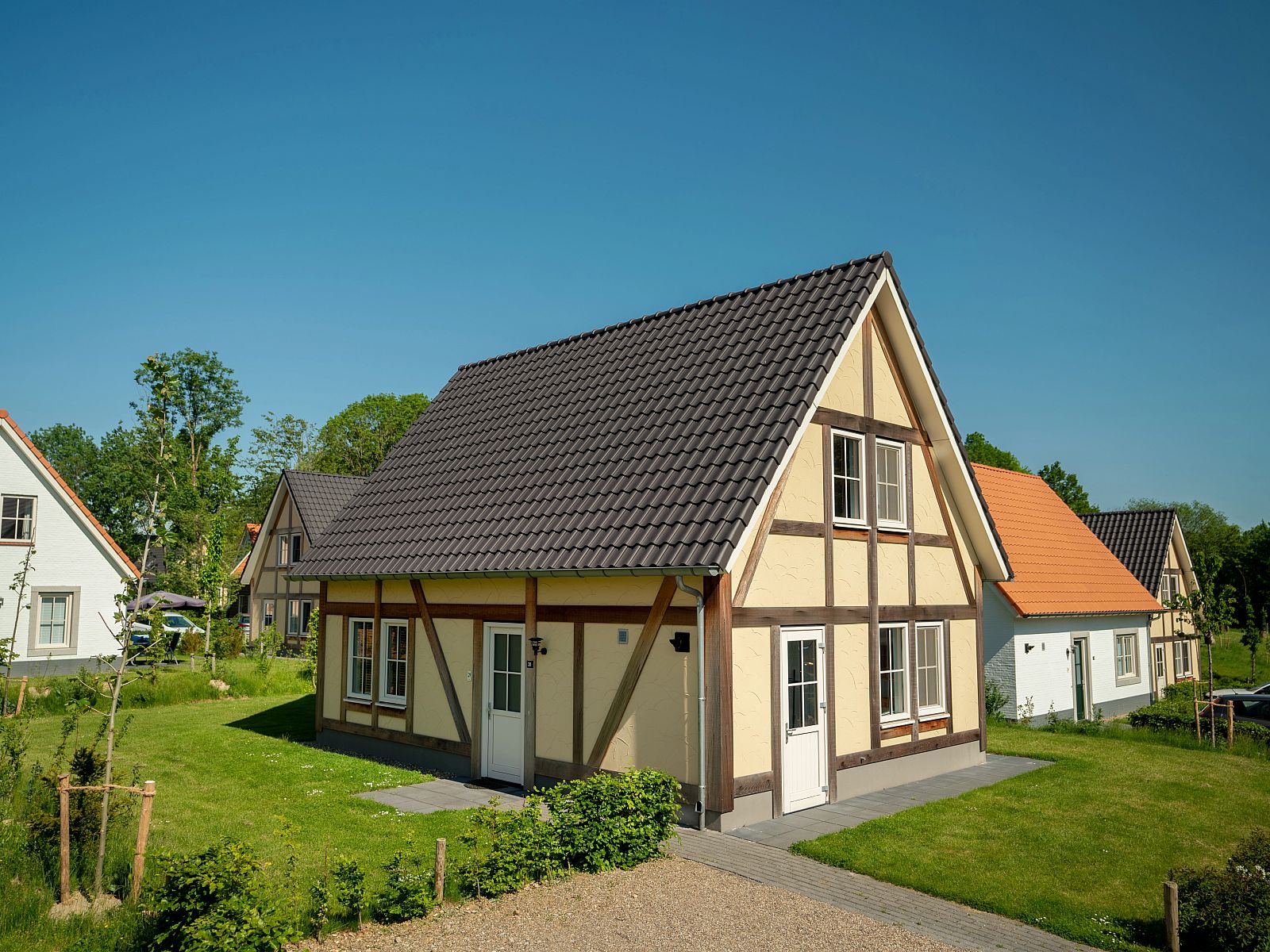 Guest house 392018 - Bungalow Zuid Limburg - De Waufsberg | 6-persoons villa | 6L