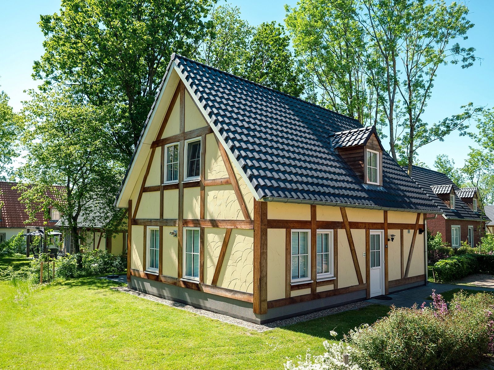 Guest house 392018 - Bungalow Zuid Limburg - De Waufsberg | 6-persoons villa | 6L