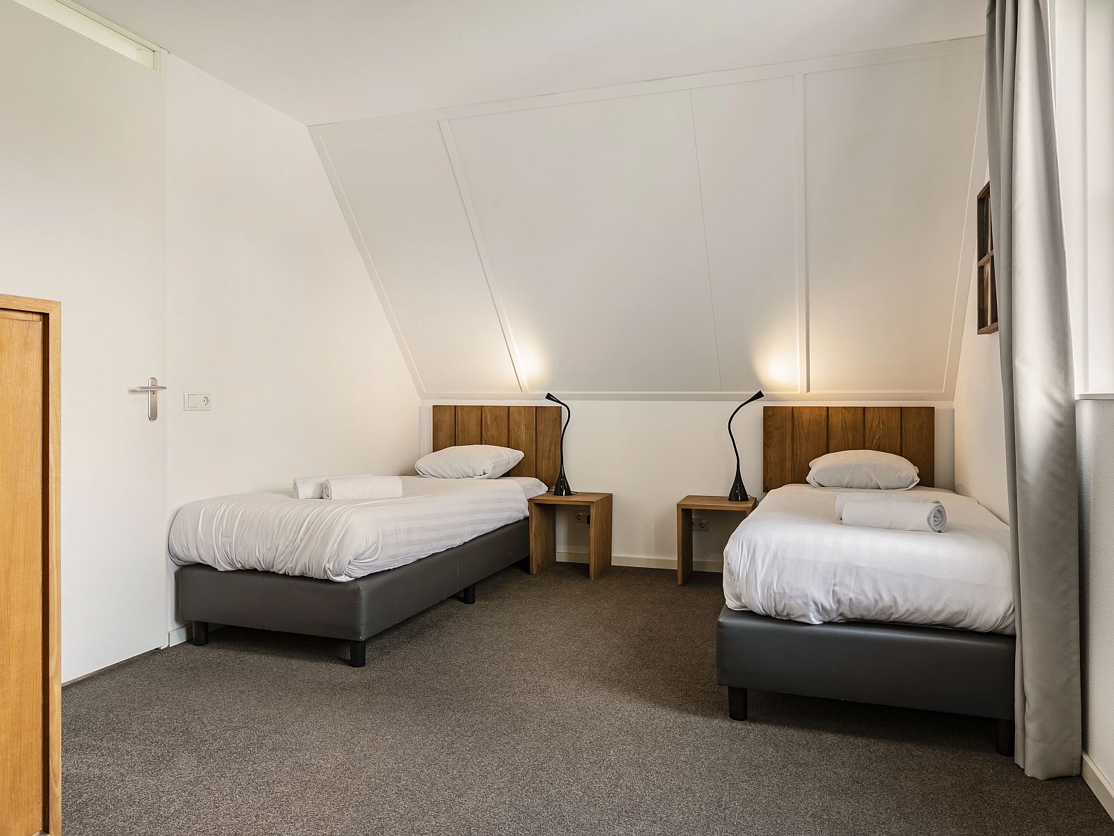 Guest house 392018 - Bungalow Zuid Limburg - De Waufsberg | 6-persoons villa | 6L