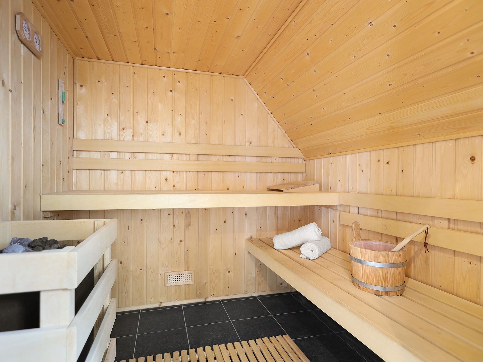 Unterkunft 392019 - Bungalow Zuid Limburg - De Waufsberg | 12-persoons villa | 12L