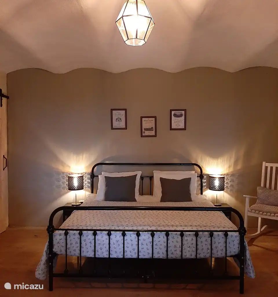 Verblijf 393405 - Bijzondere overnachtingen Zuid Limburg - Chateau Limbourgeois 'Galerie'