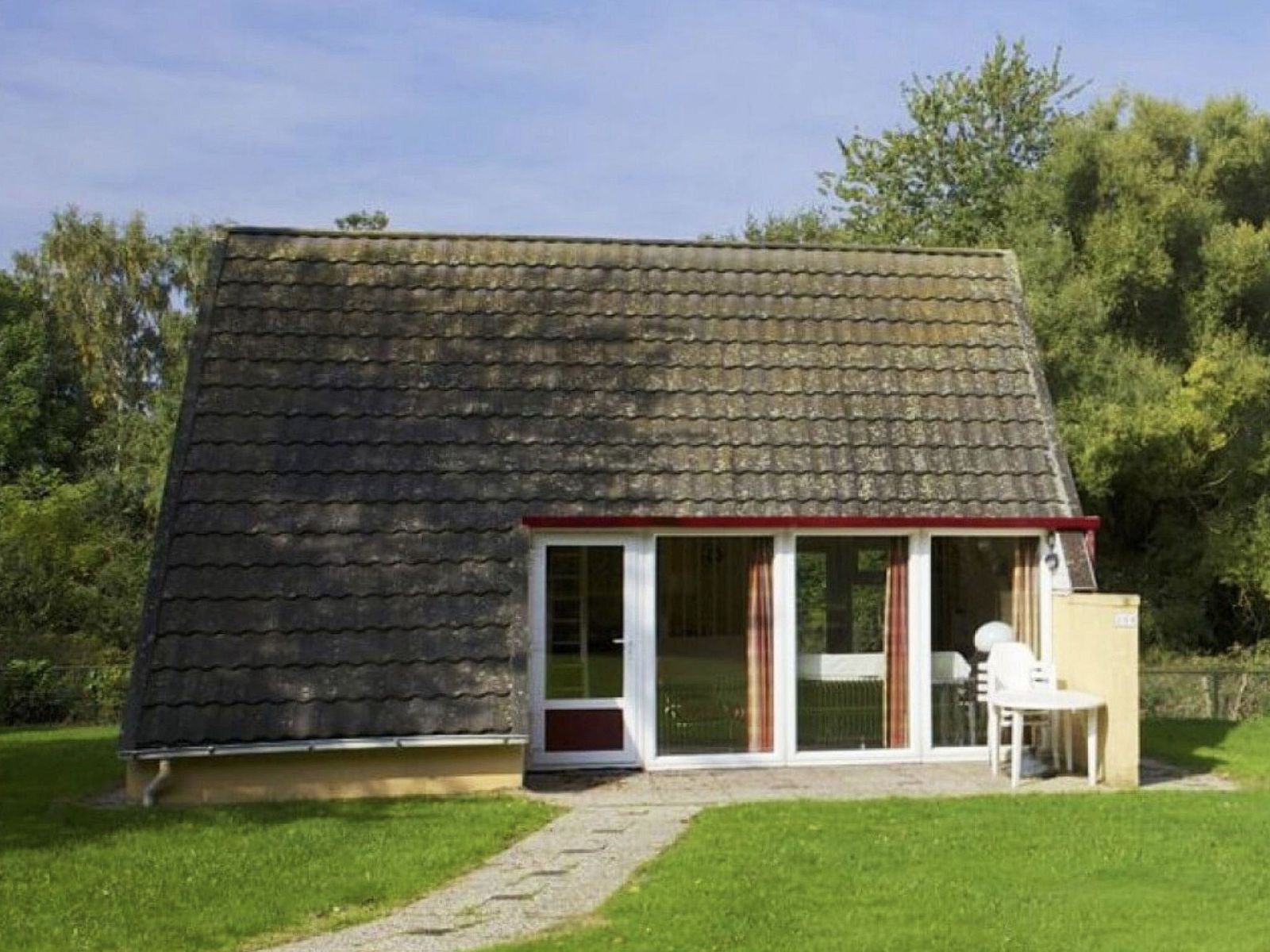 Guest house 393937 - Holiday property Zuid Limburg - Vakantiehuis Bungalowpark Simpelveld - Alpha 86
