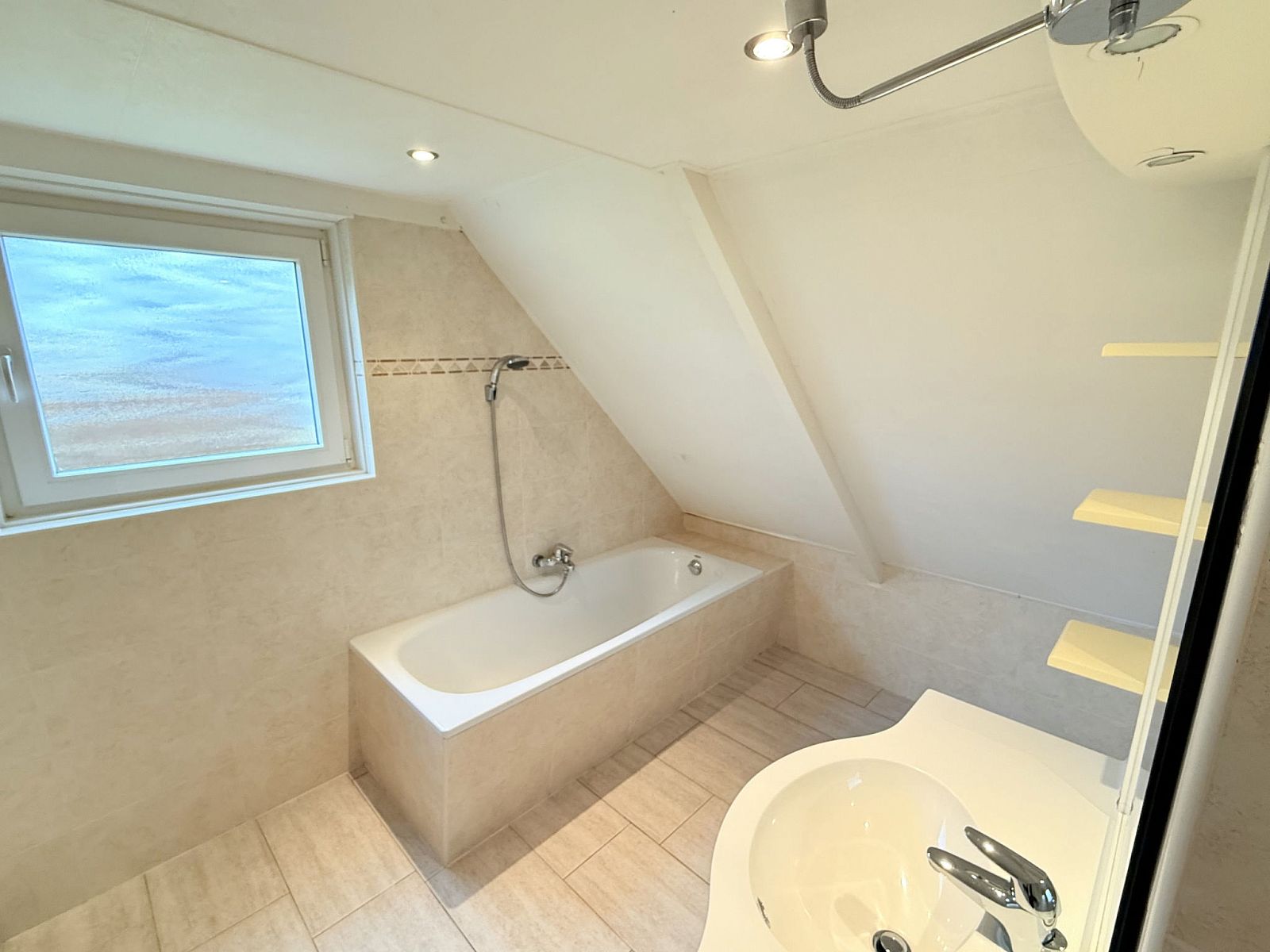 Guest house 393940 - Holiday property Zuid Limburg - Vakantiehuis Bungalowpark Simpelveld - Alpha 80