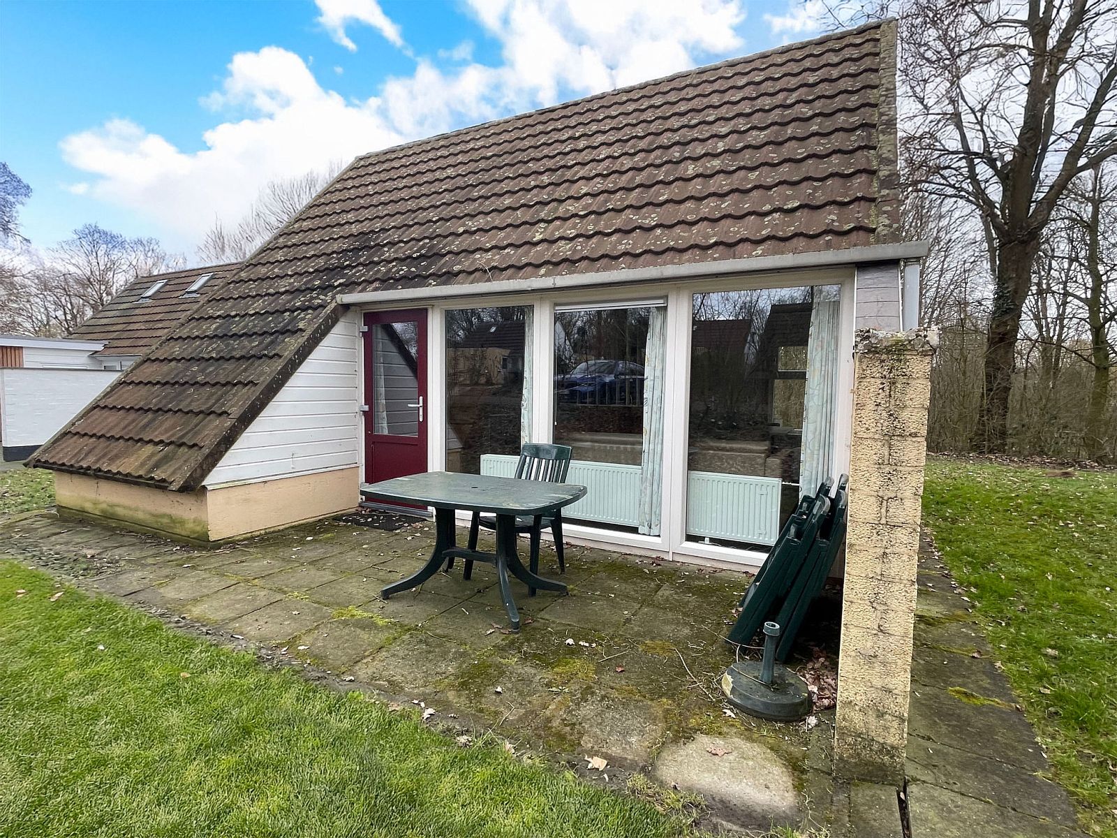 Guest house 393944 - Holiday property Zuid Limburg - Vakantiehuis Bungalowpark Simpelveld - Alpha 77