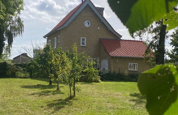 Gezellig vakantiehuis in Sint Geertruid omgeven door groene natuur, Limburg.