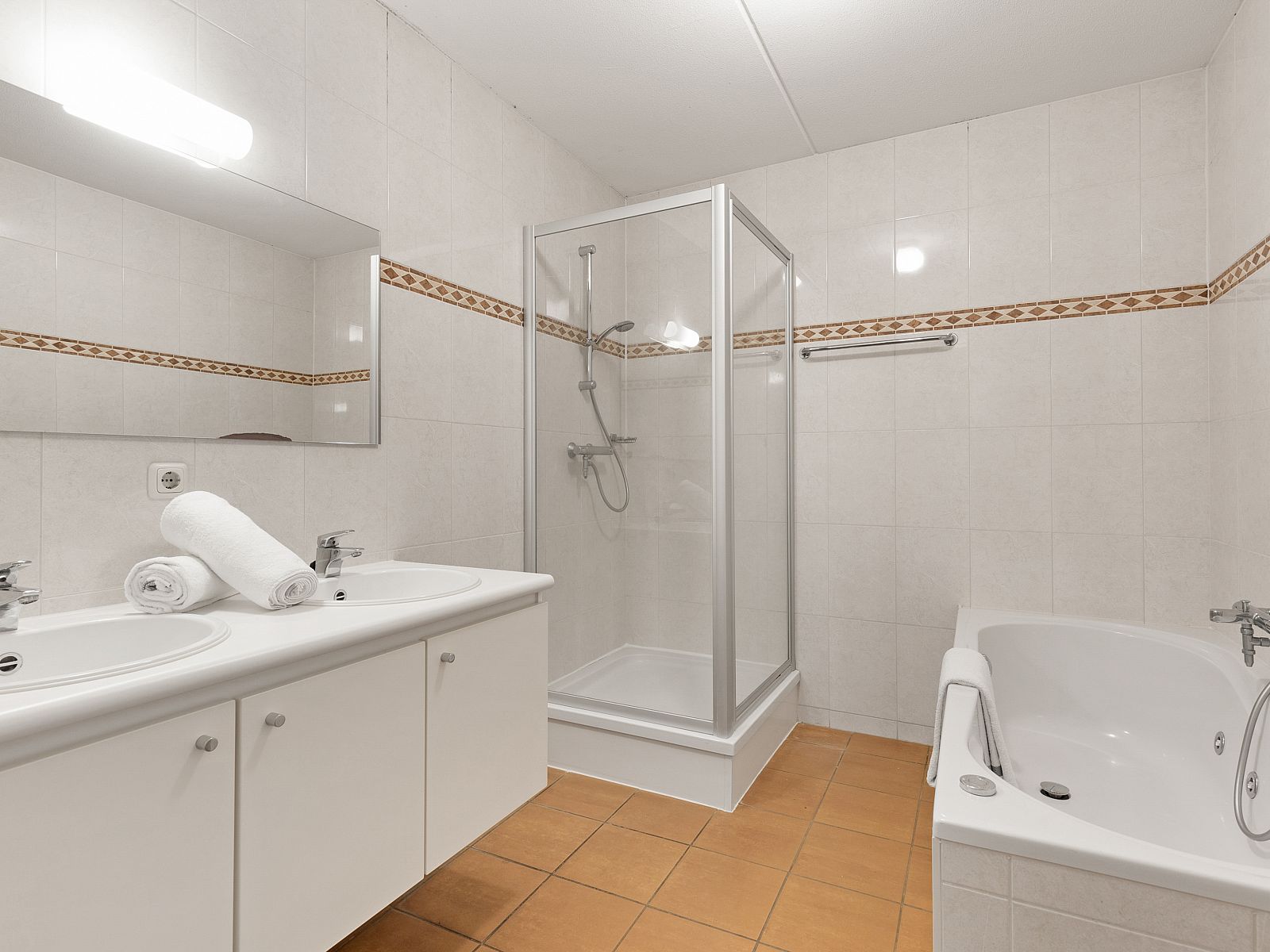 Unterkunft 394514 - Bungalow Zuid Limburg - Kasteeldomein De Cauberg | 4-persoons appartement | 4CA