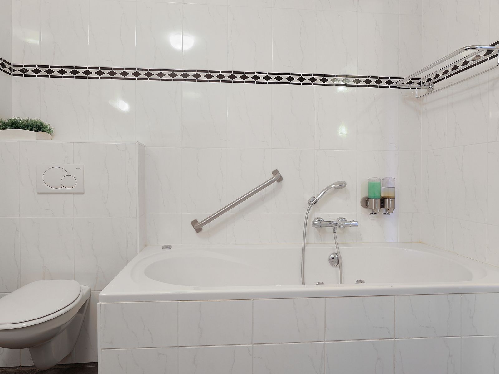 Unterkunft 394517 - Bungalow Zuid Limburg - Kasteeldomein De Cauberg | 2-4-persoons penthouse | 2-4BL