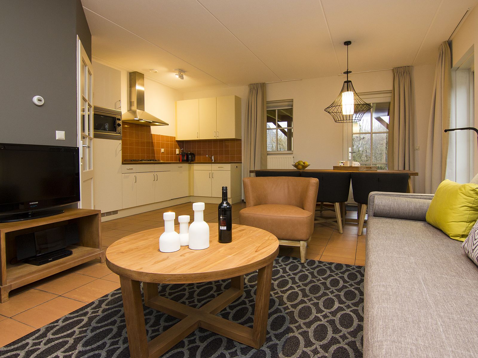 Guest house 394522 - Bungalow Zuid Limburg - Kasteeldomein De Cauberg | 6-persoons villa | 6L