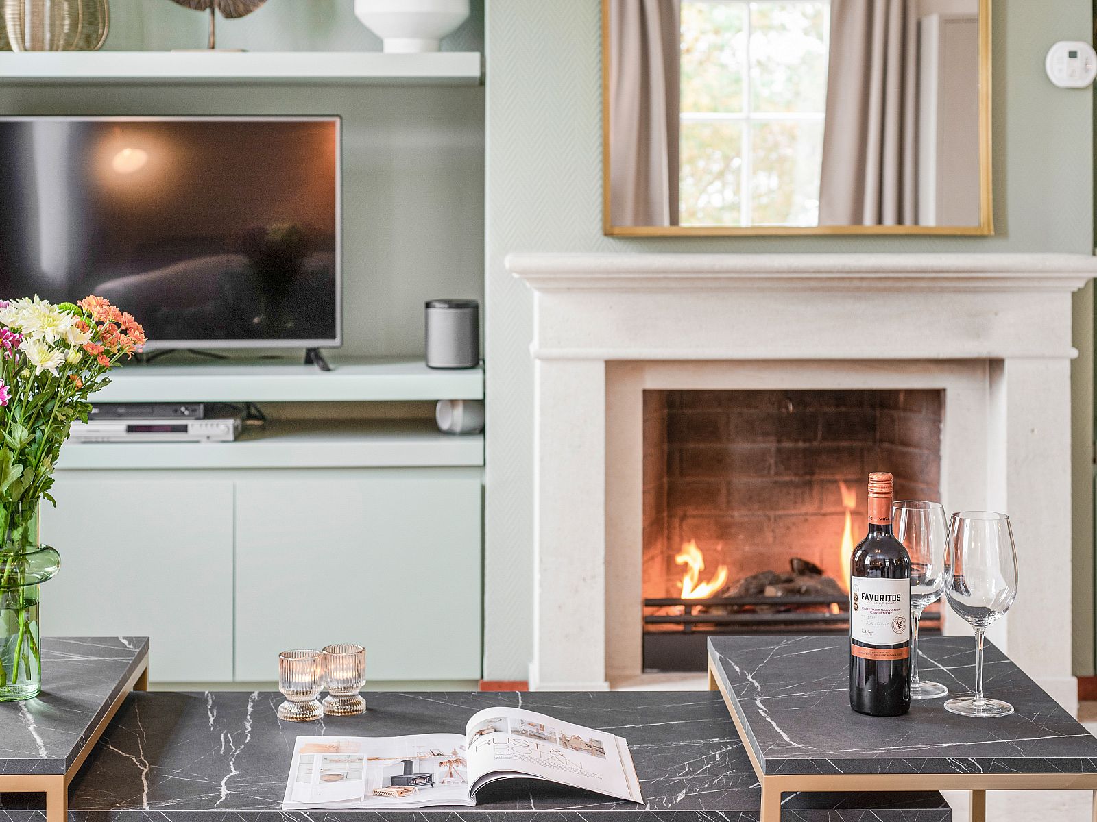 Priveterras met zitje in 4-persoons appartement Kasteeldomein De Cauberg, Zuid Limburg.