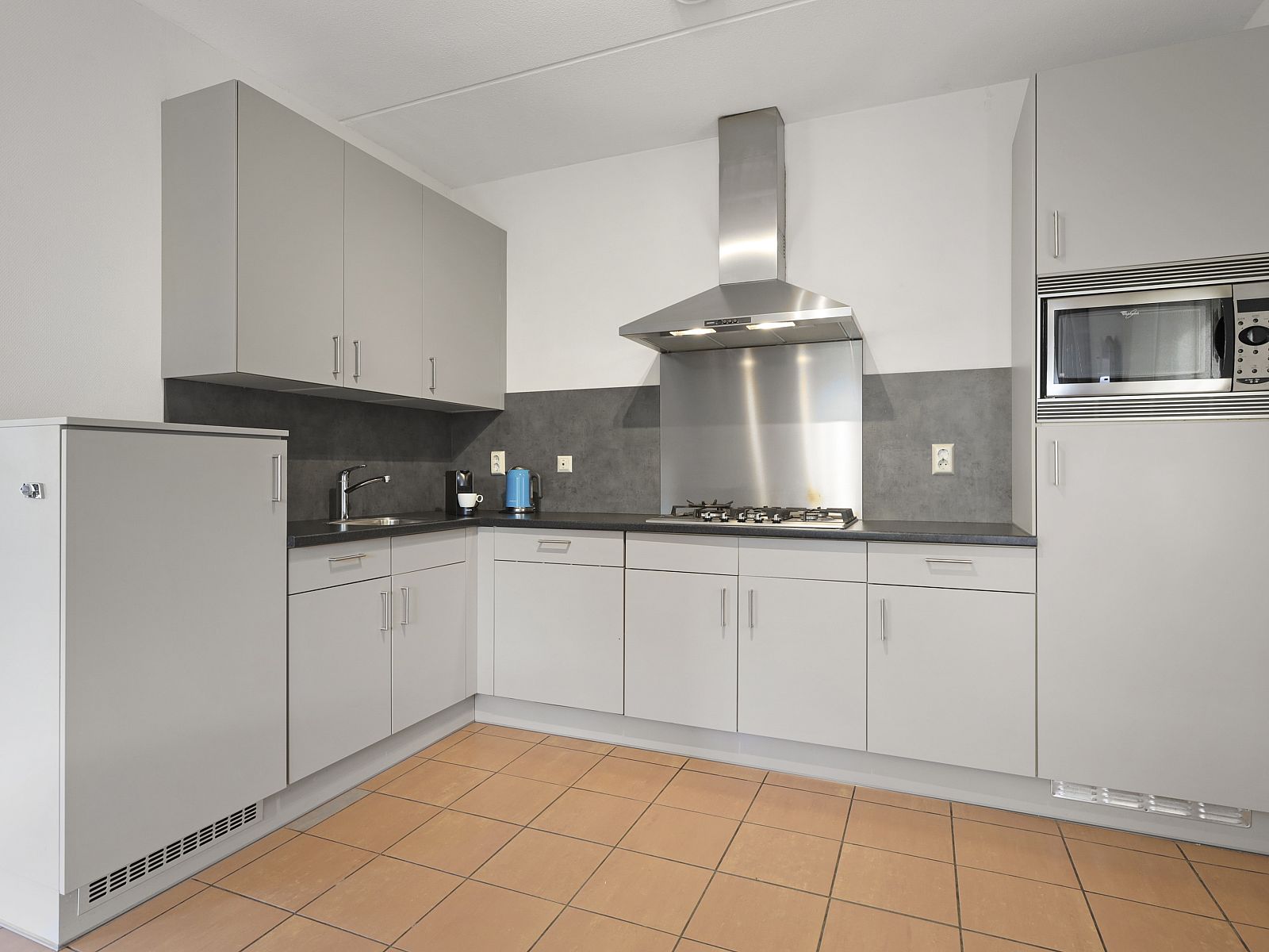 Verblijf 394545 - Bungalow Zuid Limburg - Kasteeldomein De Cauberg | 8-persoons villa | 8L