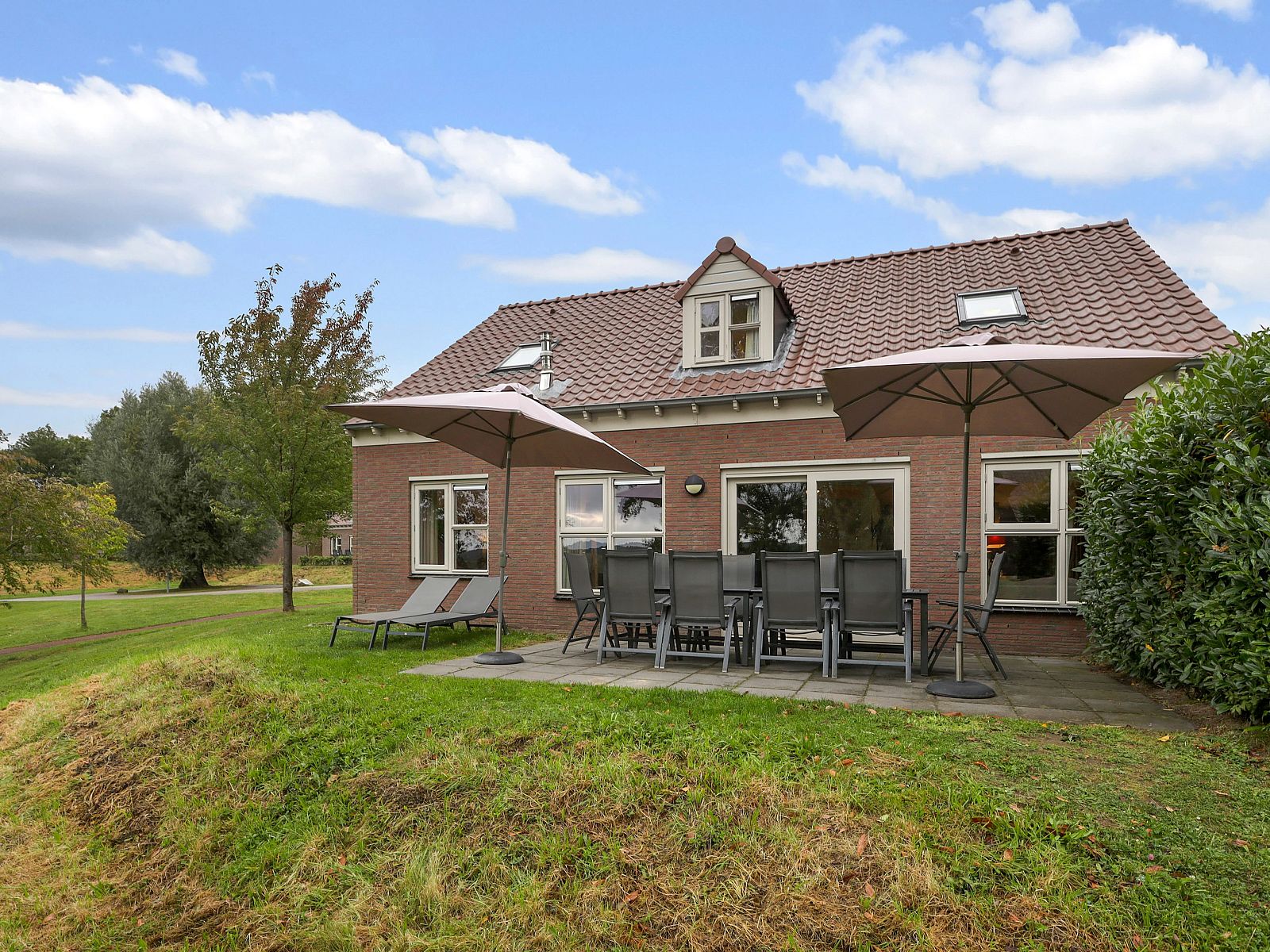 Verblijf 394920 - Bungalow Zuid Limburg - Hoog Vaals | 12-persoons bungalow | 12L