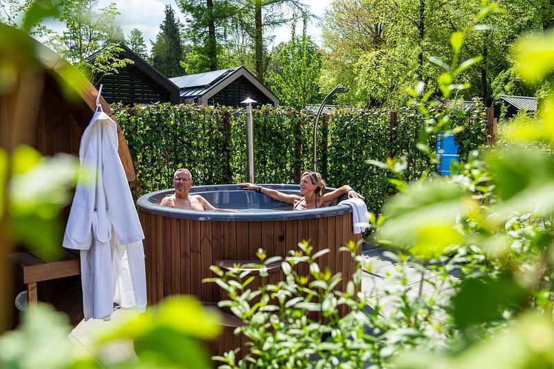 Guest house 410445 - Holiday property Kempen - Heidezicht 4 personen Wellness (Hottub)
