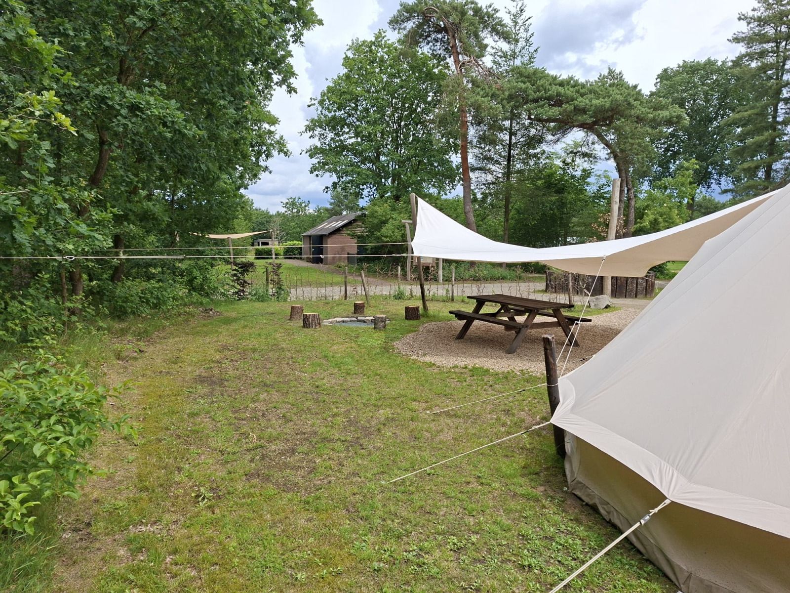 Verblijf 410522 - Tenthuis Kempen - Basecamp Bell tent