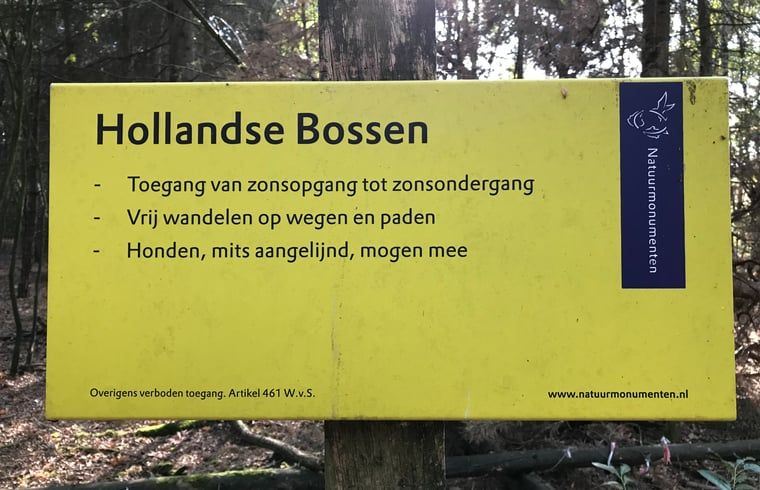 Informatiebord Hollandse Bossen bij Huisje in Baarle-Nassau, vakantiehuis in Noord Brabant.