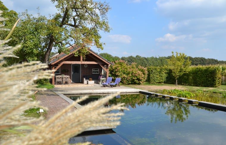 Ferienhaus in Baarle Nassau mit Teich und Garten, Ruhe und Frieden in Kempen, Nordbrabant.