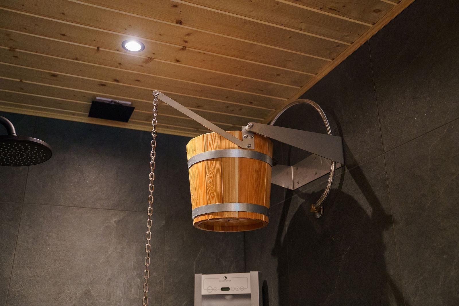 Guest house 411215 - Holiday property Kempen - Wellness Suite met Hottub, Sauna's & Massagebedden | 2