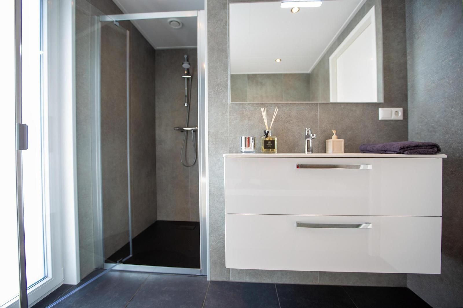 Guest house 411217 - Holiday property Kempen - Villa Waterzicht Luxe met Hottub | 6 personen