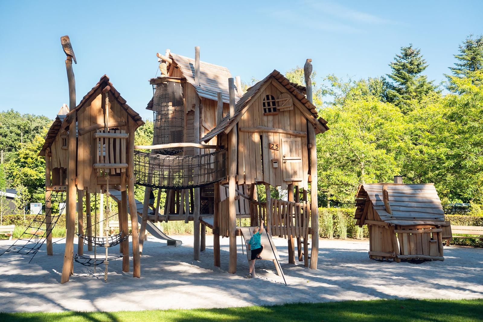 Guest house 411218 - Holiday property Kempen - Villa Waterzicht Luxe met Hottub | 4 personen