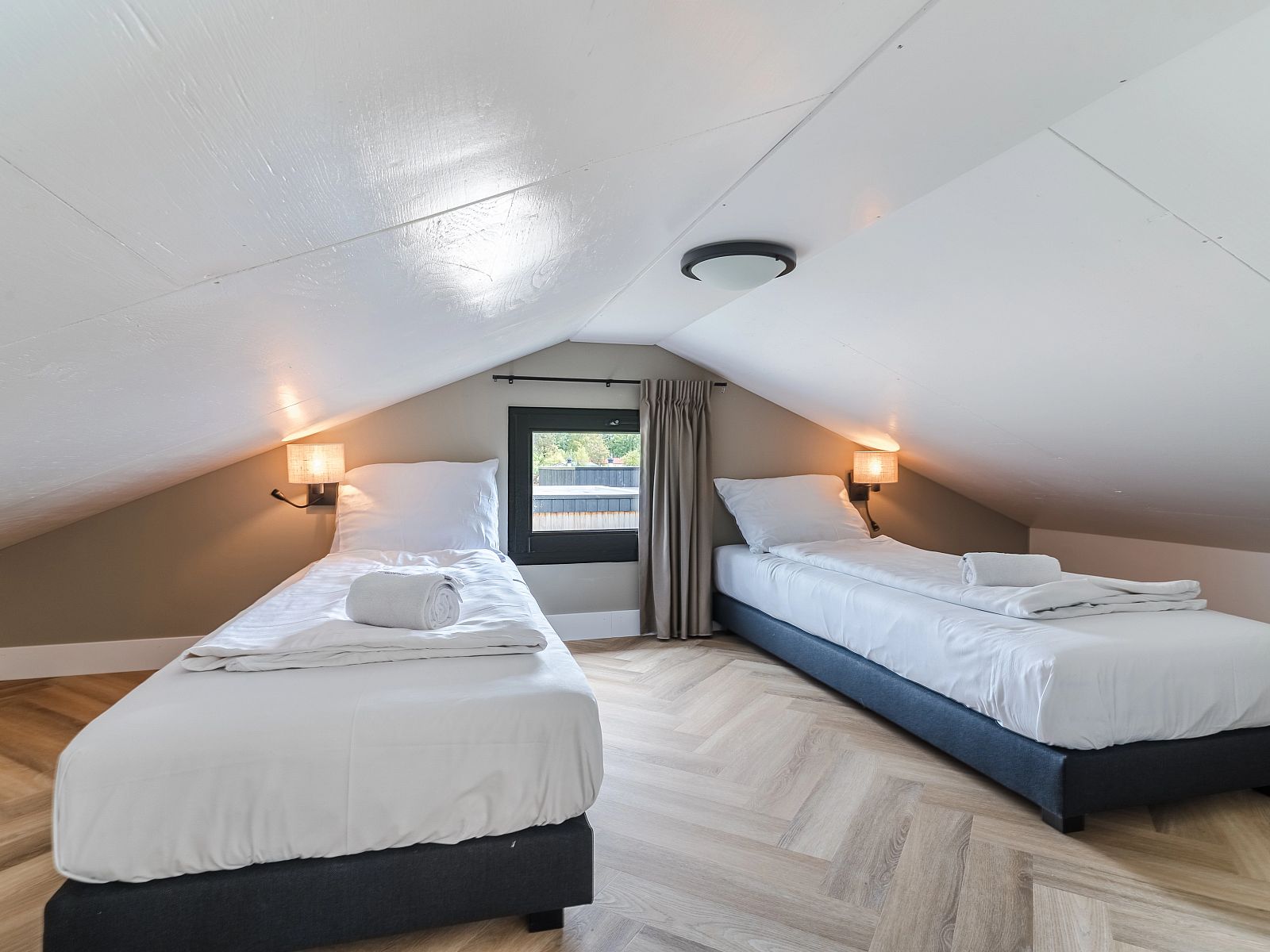 Verblijf 420240 - Bungalow Hart van Brabant - 4-6-persoons lodge | 4-6B