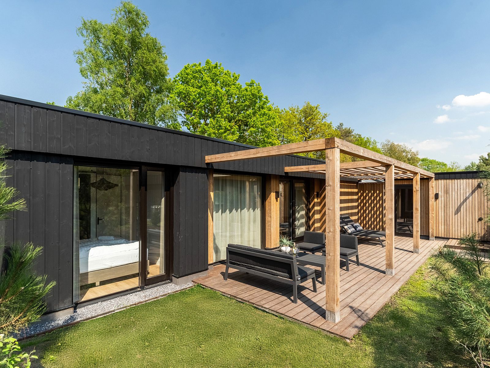 Guest house 420254 - Bungalow Hart van Brabant - 4-persoons wellnesslodge | 4BW