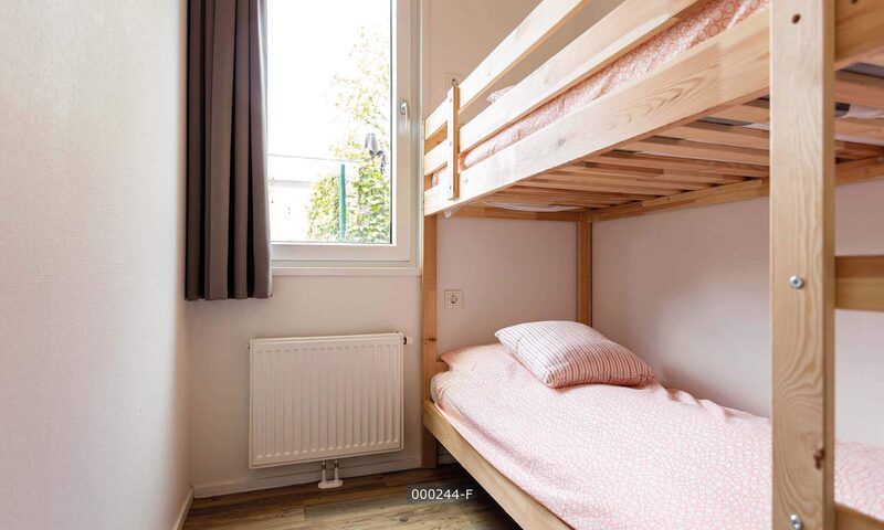 Knusse kinderkamer met stapelbed in Z Module 6 personen Wellness, Cromvoirt, ideaal voor gezinnen in Hart van Brabant.