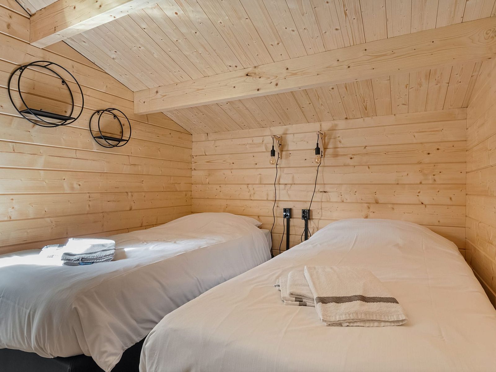 Unterkunft 421829 - Ferienhaus Hart van Brabant - Finse Lodge Plus