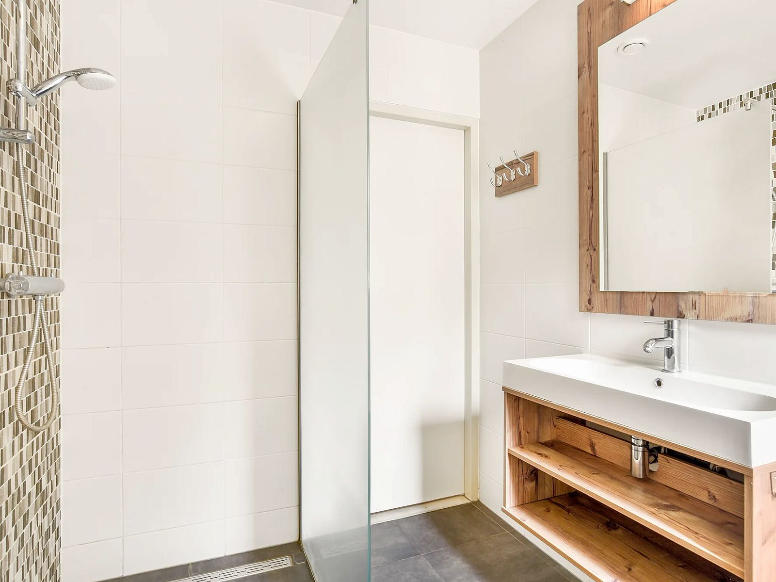 Guest house 422117 - Holiday property Hart van Brabant - Vrijstaande woning in Diessen