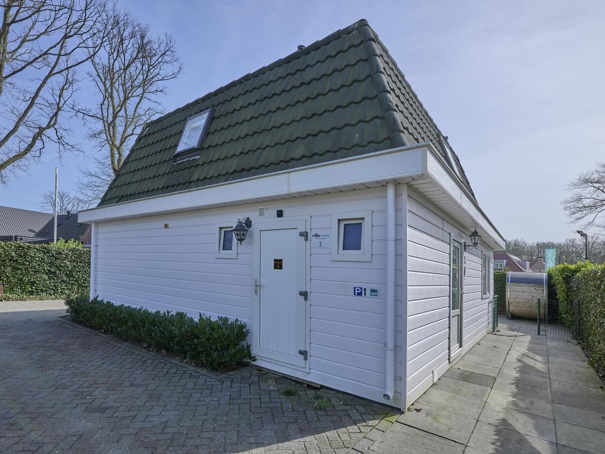 Buitenkant van 't Kaatsheuveltje 1 vakantiehuis in Kaatsheuvel, Hart van Brabant, Noord Brabant met groene omgeving