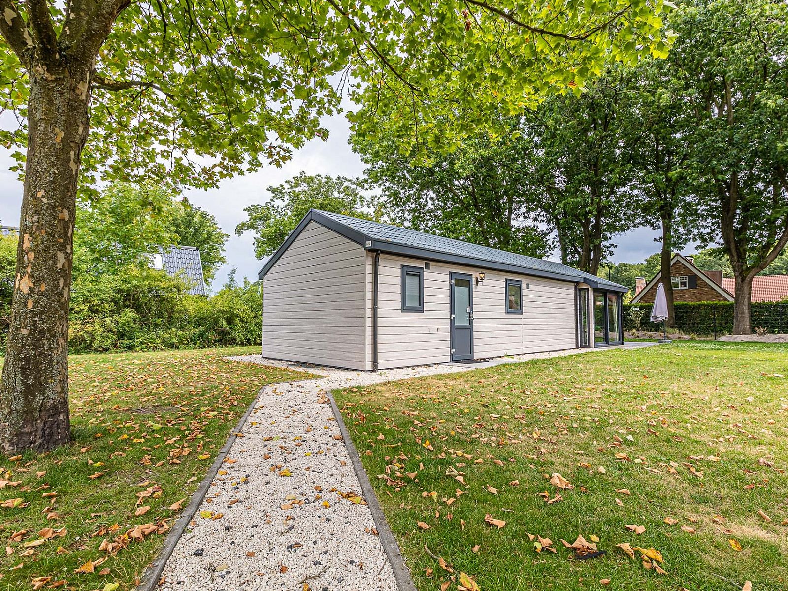 Chalet in Kaatsheuvel, Ferienhaus mit Wanderweg und grner Umgebung in Nordbrabant.