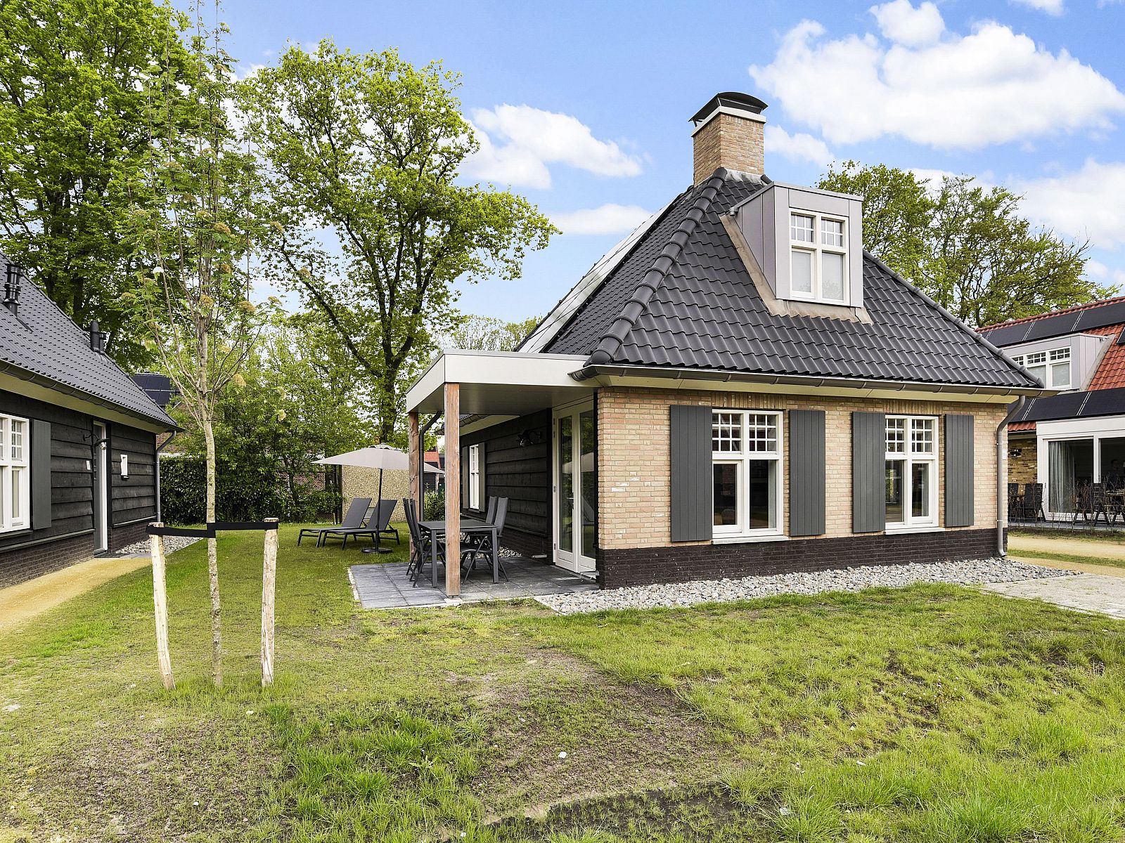 Guest house 422520 - Bungalow Hart van Brabant - Kaatsheuvel | 4-persoons vakantiehuis | 4L