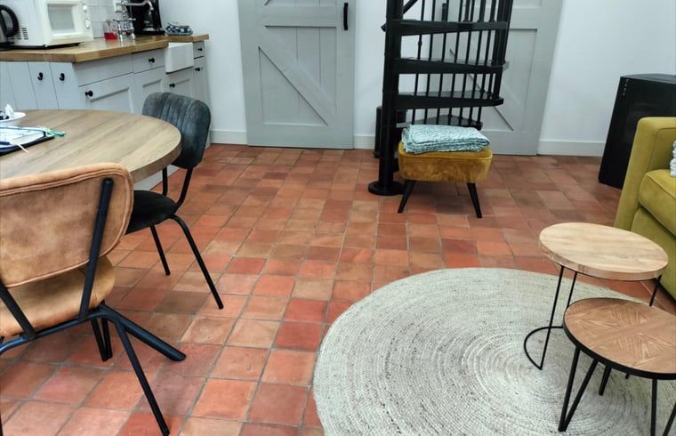 Spacious indoor space in Cottage in Kaatsheuvel, vacation home in Heart of Brabant.