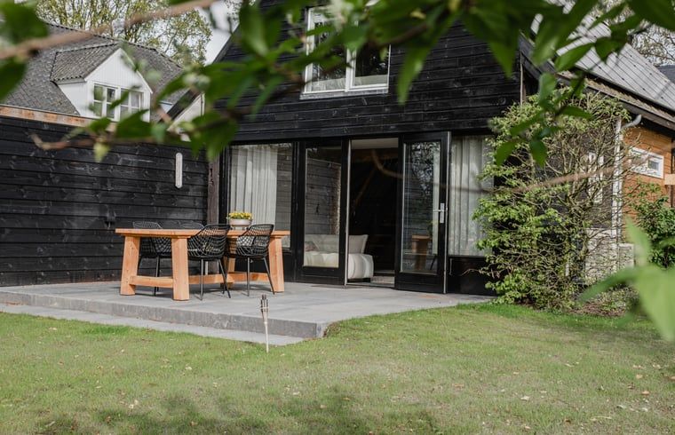 Ferienhaus in Leende mit einladender Terrasse und gruener Umgebung, gelegen im Herzen von Brabant, Nordbrabant.