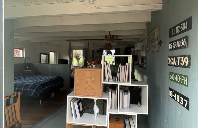 Attractive interior of Huisje in Hank, vacation home in Hart van Brabant, North Brabant, with cozy decor.