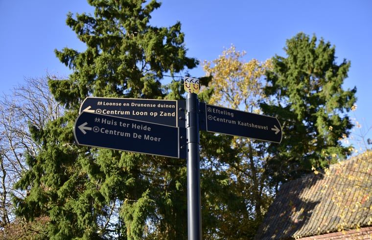 Esszimmer mit Kueche in Cottage in Loon op Zand, Ferienhaus in Loon op Zand, Nordbrabant.
