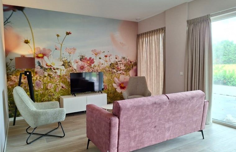 Cozy living room in Cottage in De Moer, vacation home in De Moer, Heart of Brabant.