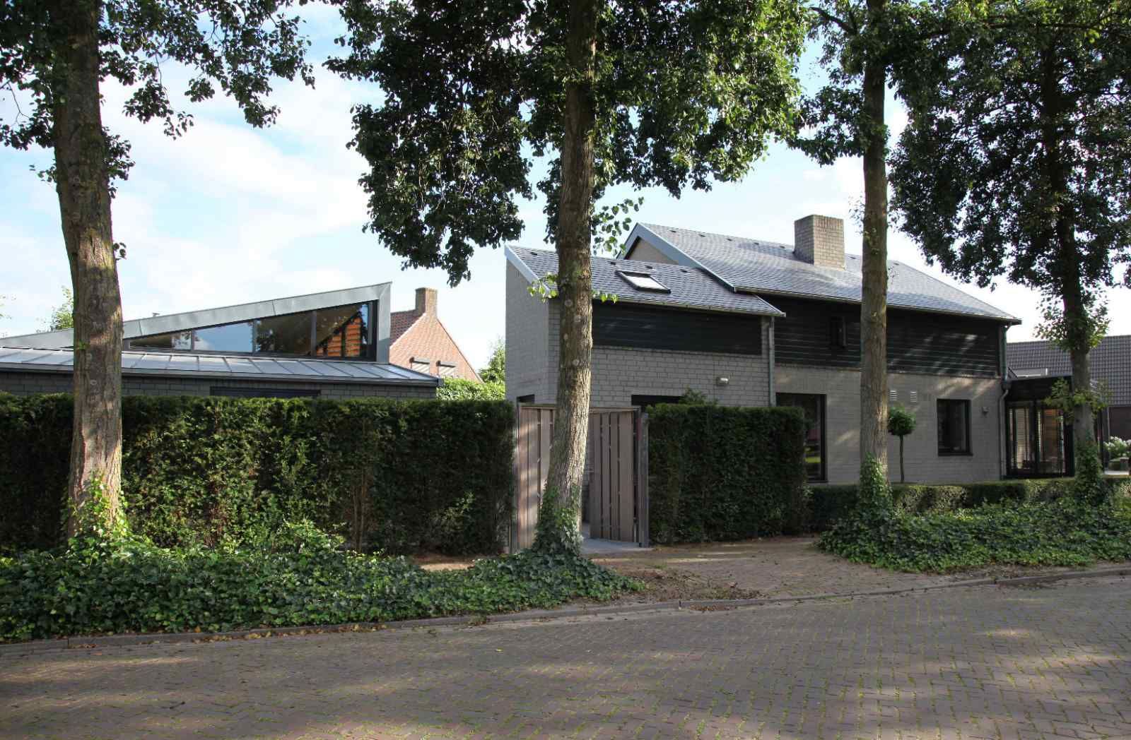 BRA045 vacation home Geffen in green surroundings, ideal for peace seekers.