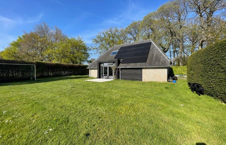 Vakantiehuisje in Breda met ruime tuin in West Brabant, Noord Brabant.