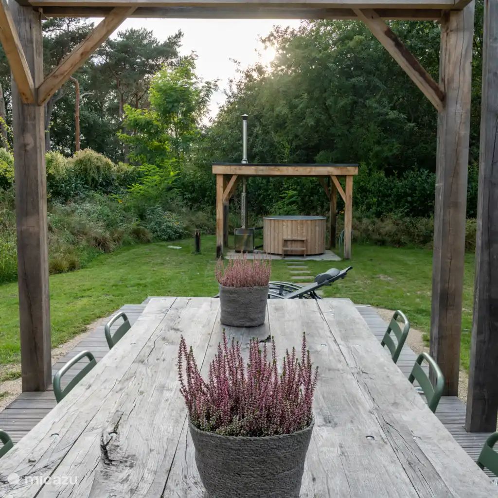 Guest house 442121 - Holiday property West Brabant - Witte Bergvliet Villa
