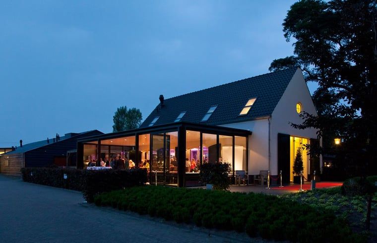 Evening View Cottage in Oosterhout, vacation home in Oosterhout, West Brabant, North Brabant.