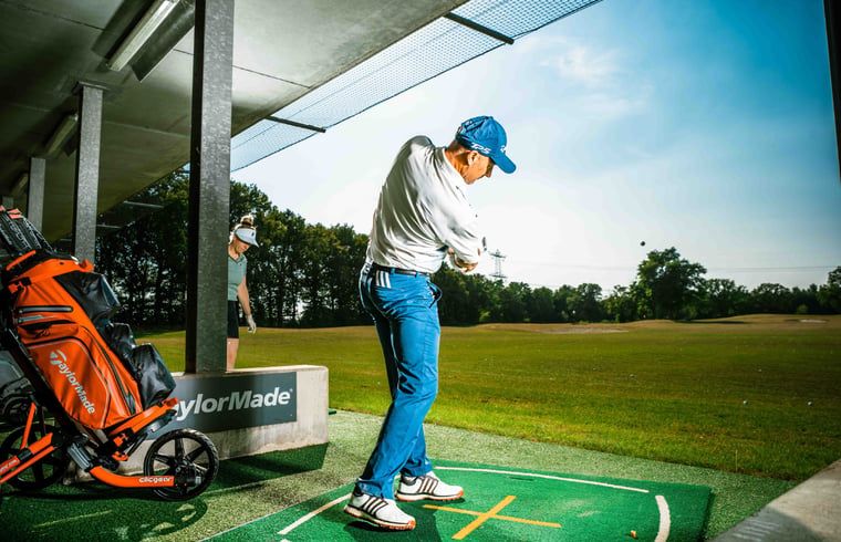 Golf course near Cottage in Oosterhout, vacation home in Oosterhout, West Brabant, North Brabant.