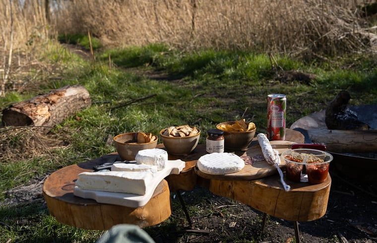 Campfire at cottage in Werkendam, West Brabant, North Brabant for cozy evenings.