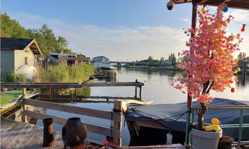 Verblijf 4501194 - Bijzondere overnachtingen Amsterdam eo - Wagen Cosy