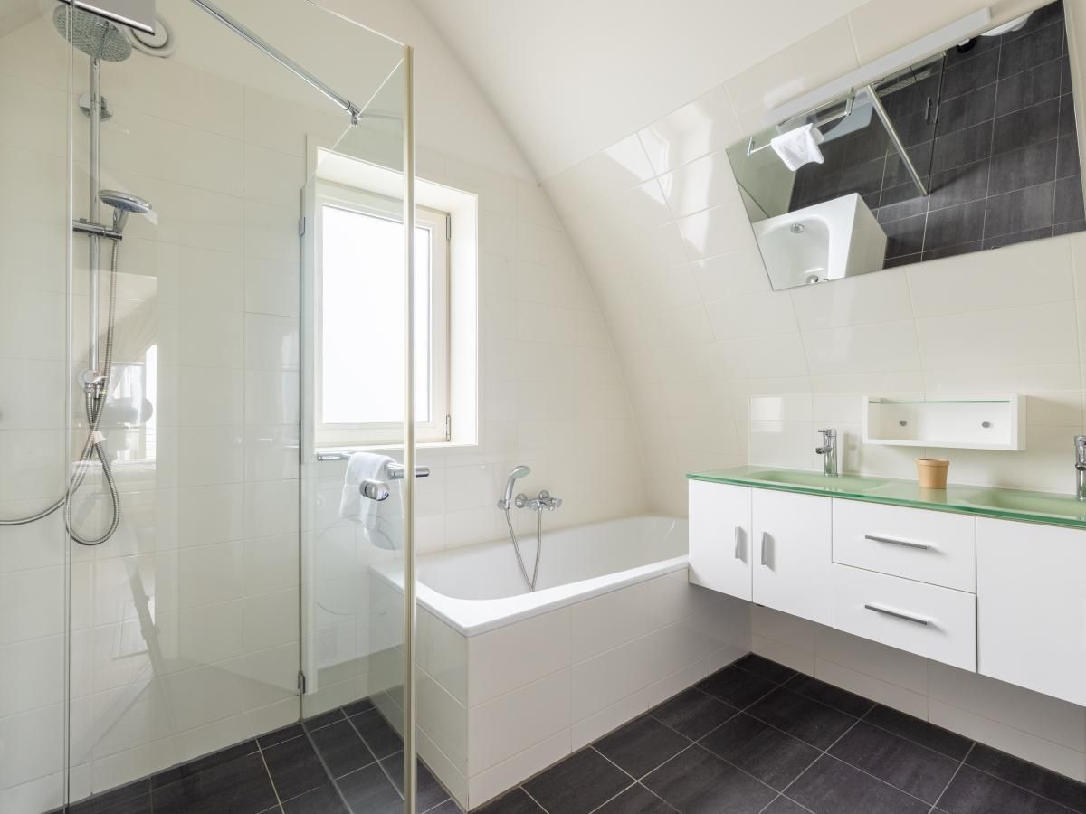 Guest house 450385 - Holiday property Noordzeekust - De Platvis