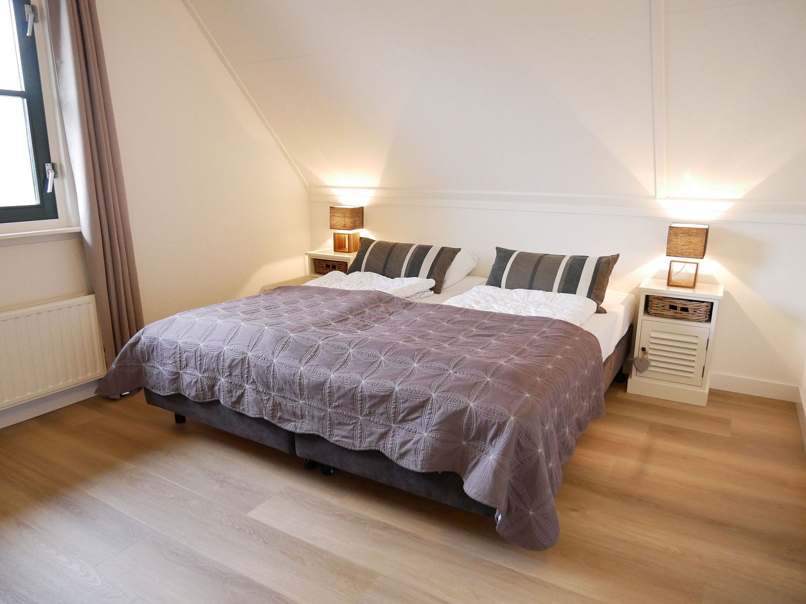 Unterkunft 4504105 - Ferienhaus Noordzeekust - Vakantiehuis Villa am Meer 53.