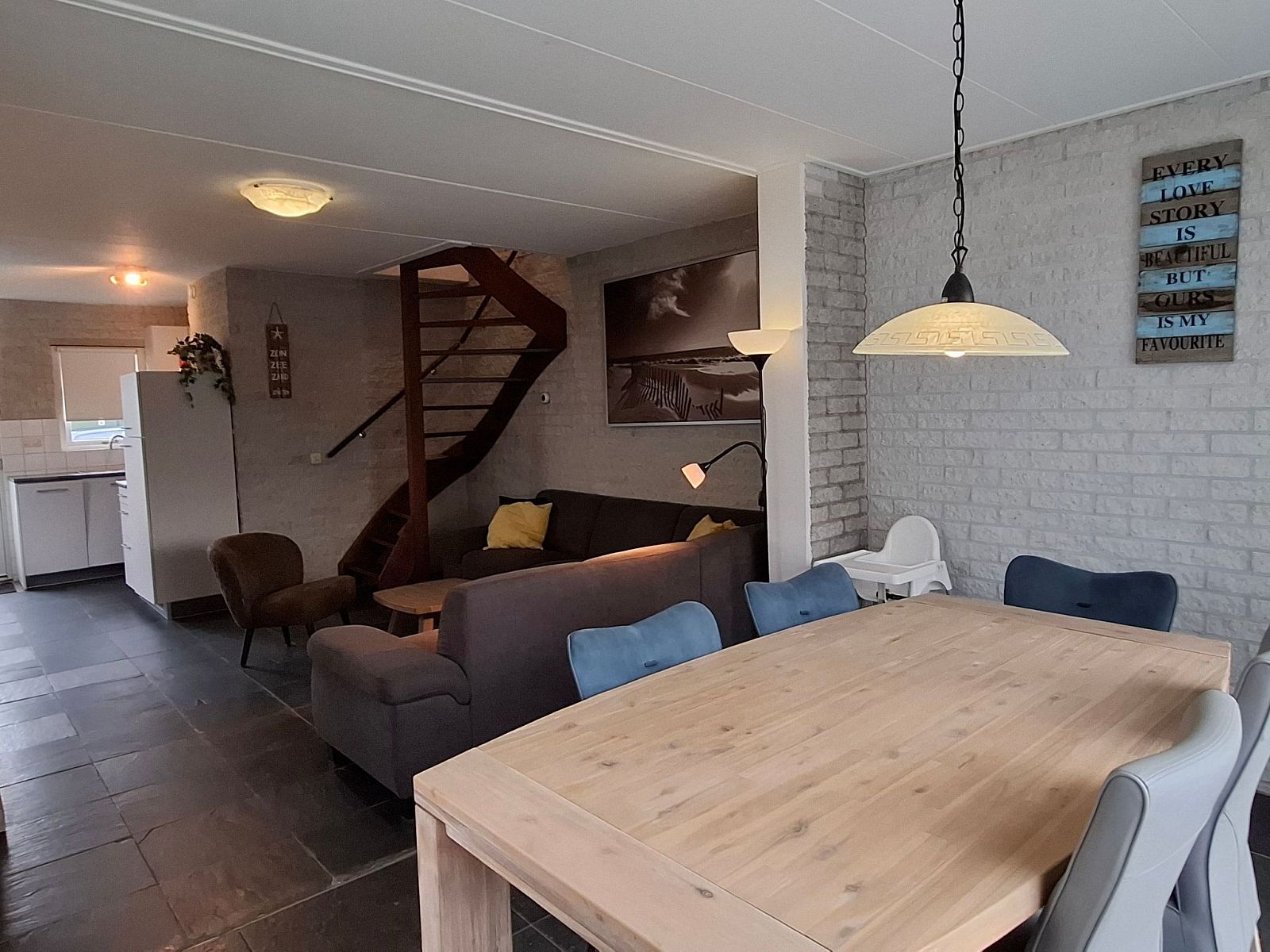 Guest house 4504150 - Holiday property Noordzeekust - Vakantiehuis Ferienbungalow Abbes mit Garten und Terrasse